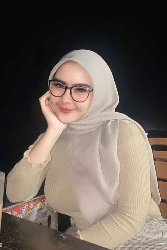 Marfa model Hijab Fantasimu seksi dan hot